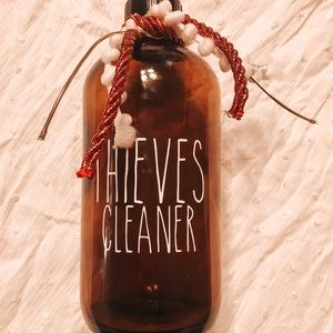 Thieves cleaner bottle